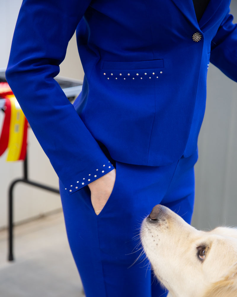 Belisse, Bleu cornflower