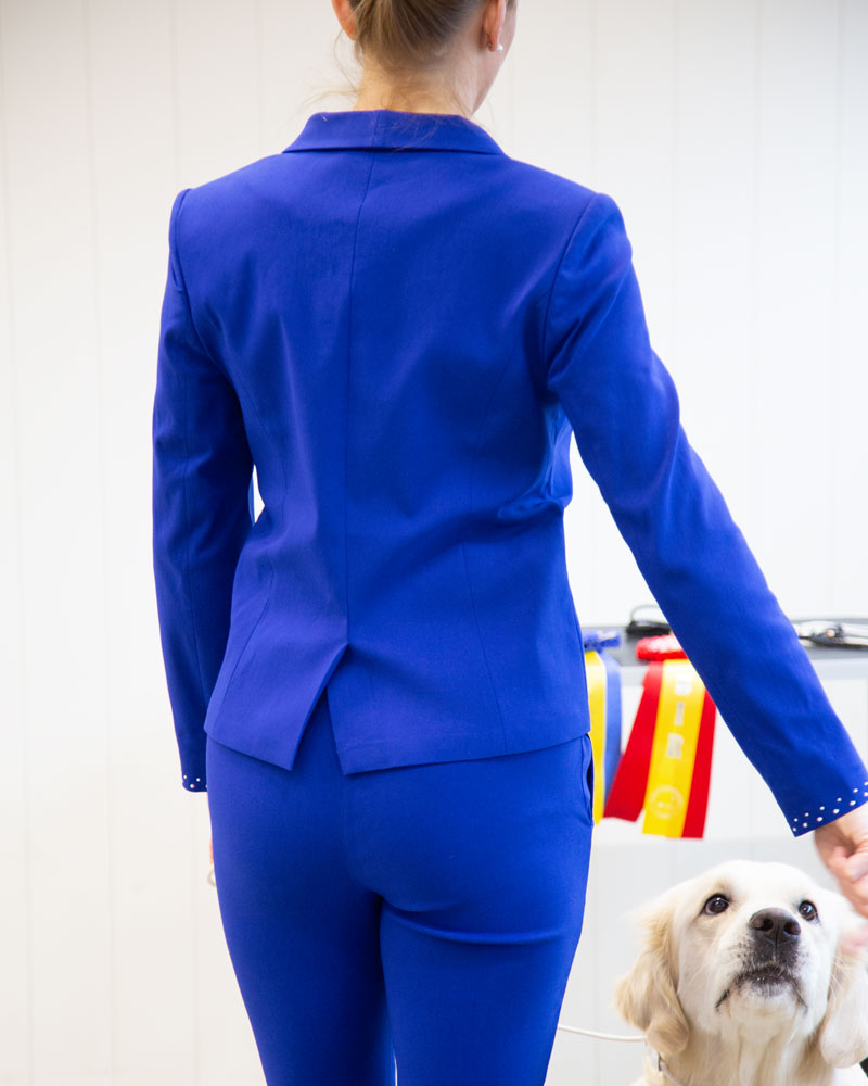 Belisse, Bleu cornflower