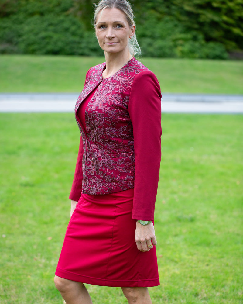 Evangelina, Deep red