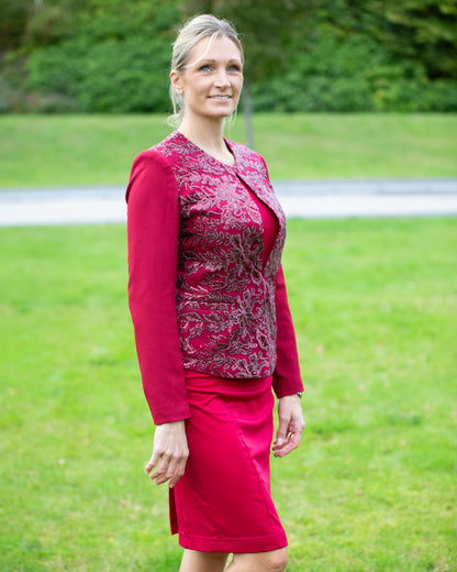 Evangelina, Deep red