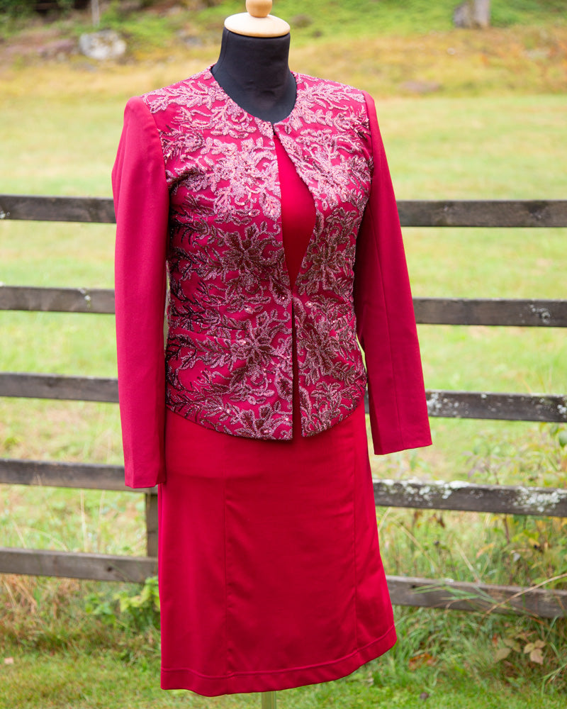Evangelina, Deep red