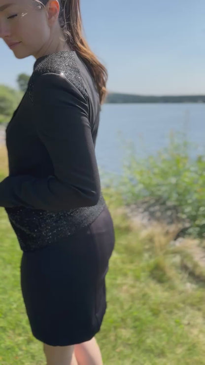 Video of Dog show handler suit in black with sparkling sequin. Sapphire by Canis Certo.